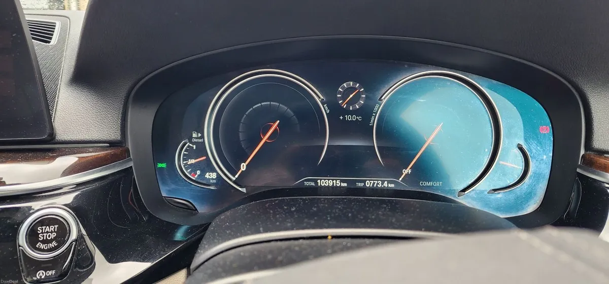 BMW 5-Series 2018 - Image 2