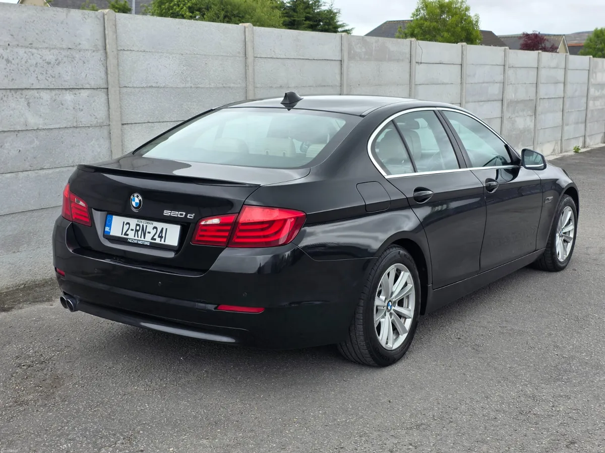 BMW 520D EfficientDynamics - Image 4