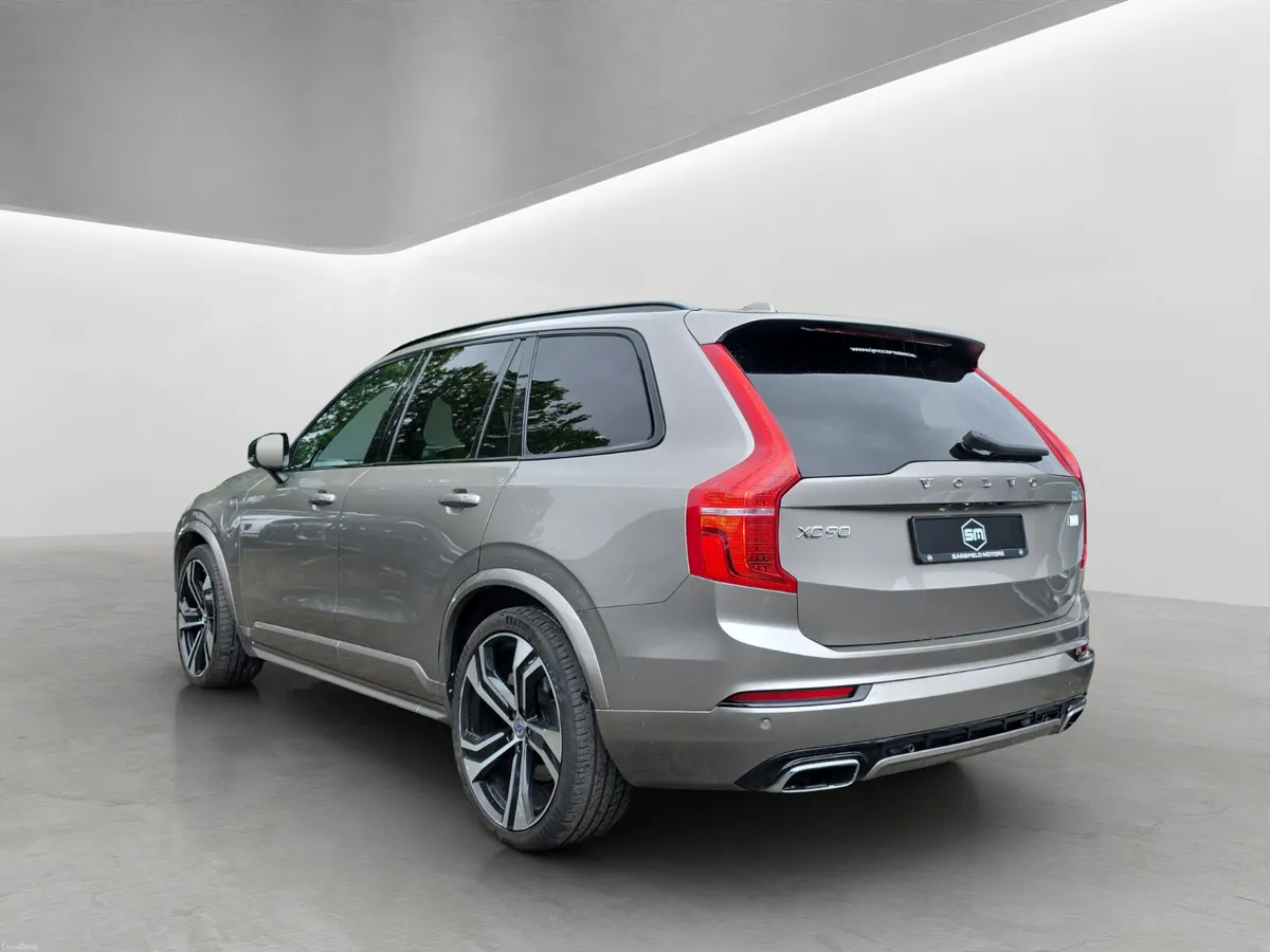 2021 VOLVO XC90 2.0 T8 RECHARGE AWD 7 SEATER AUTO. - Image 4