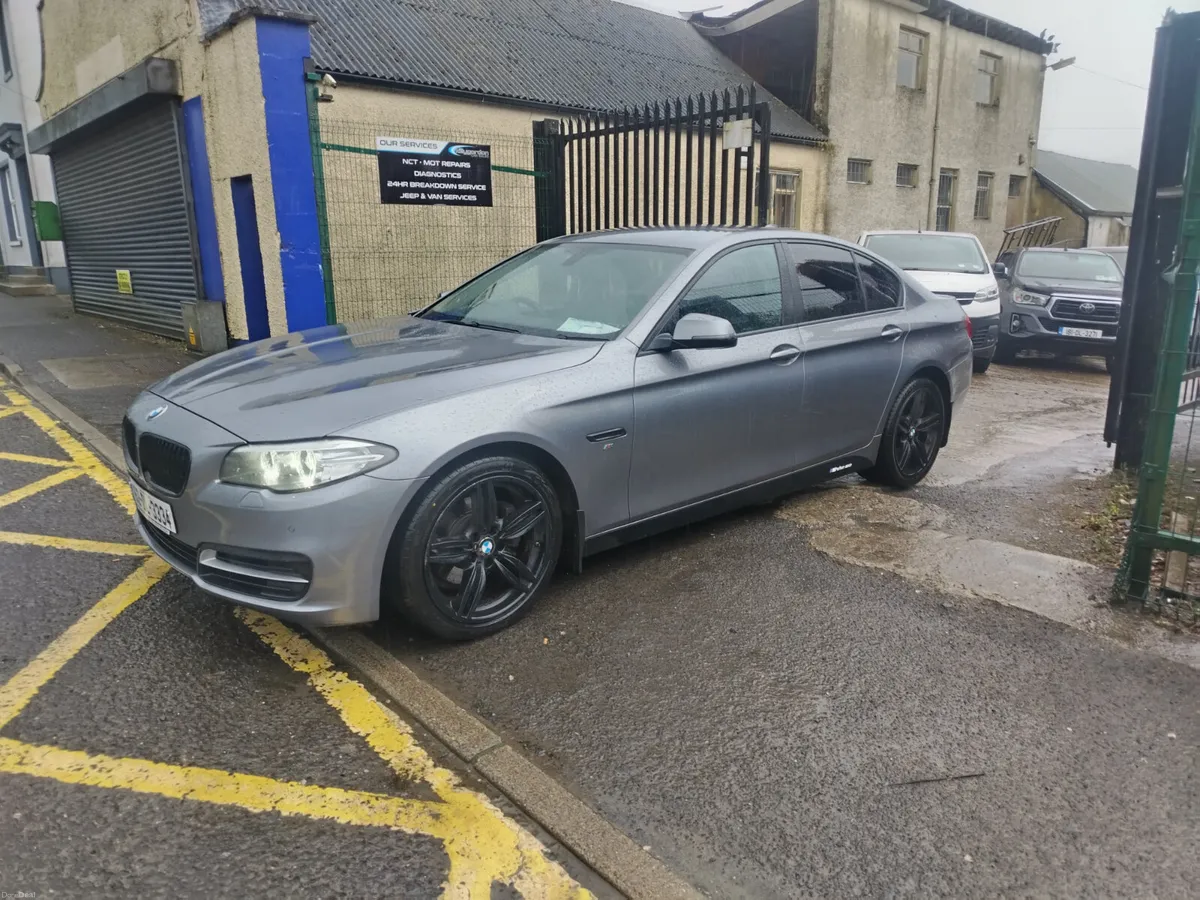 BMW 5-Series 2016 - Image 5