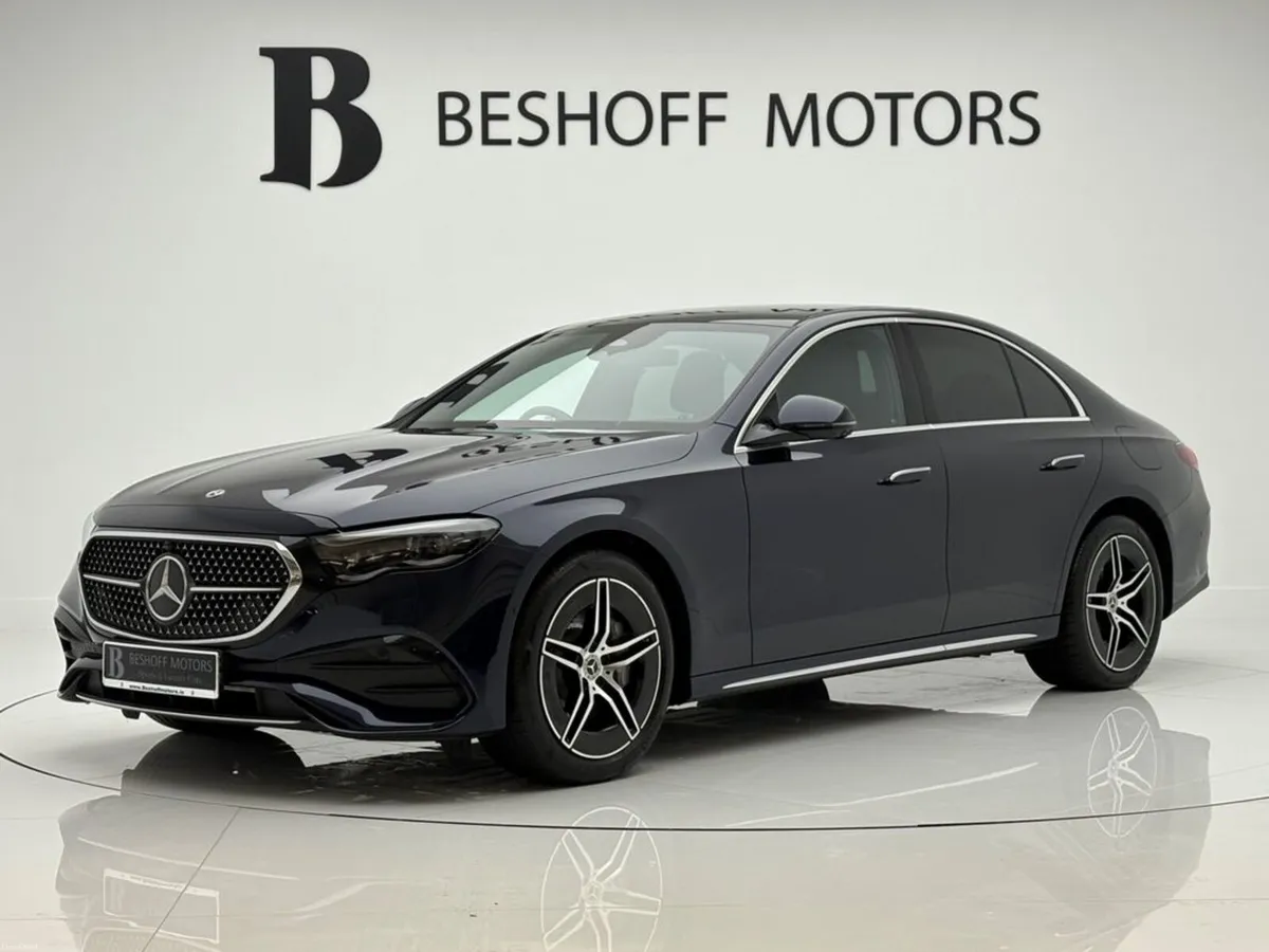 Mercedes-Benz E-Class 300e AMG LINE PREMIUM=HUGE S - Image 1