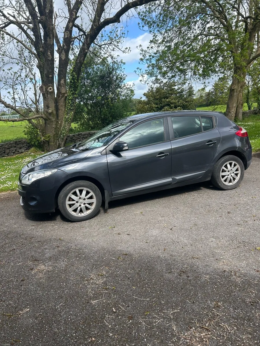 Car - Image 5