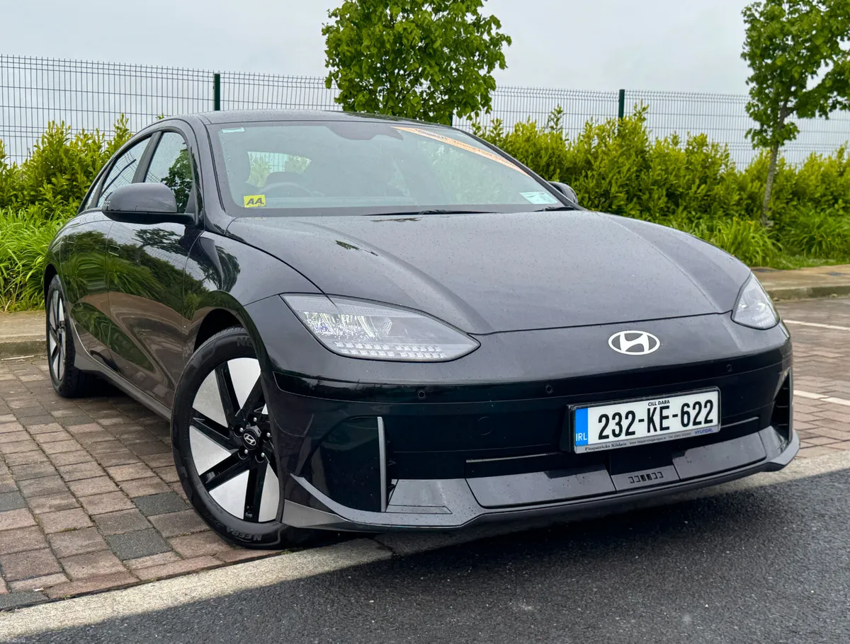 IONIQ 6 Signature 430 km's Range- 53 kwh - 2023 - Image 1