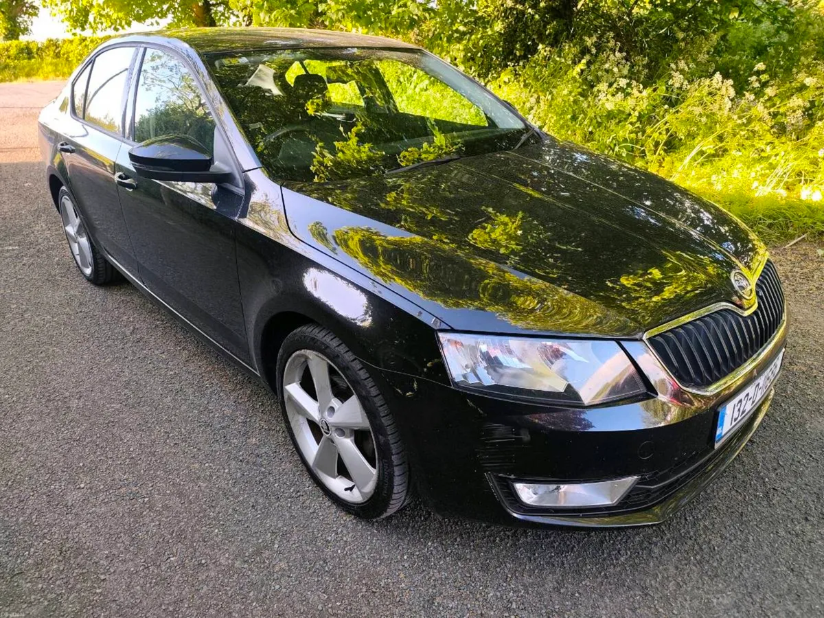 132 Skoda Octavia 1.6 TDI Elegance - Image 2