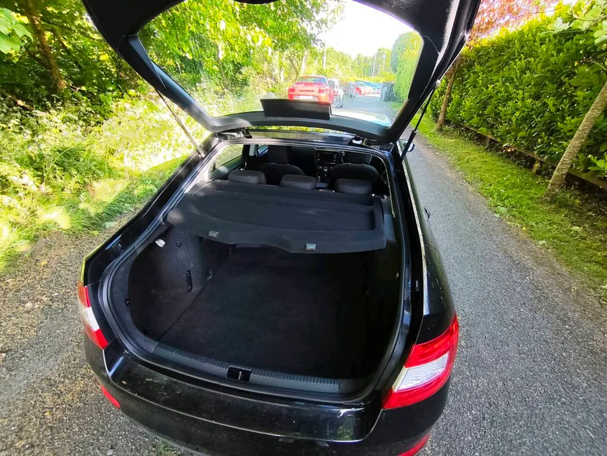 132 Skoda Octavia 1.6 TDI Elegance - Image 4