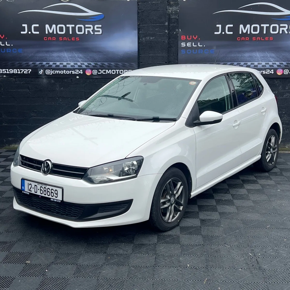 2012 VW Polo (Automatic) - Image 3