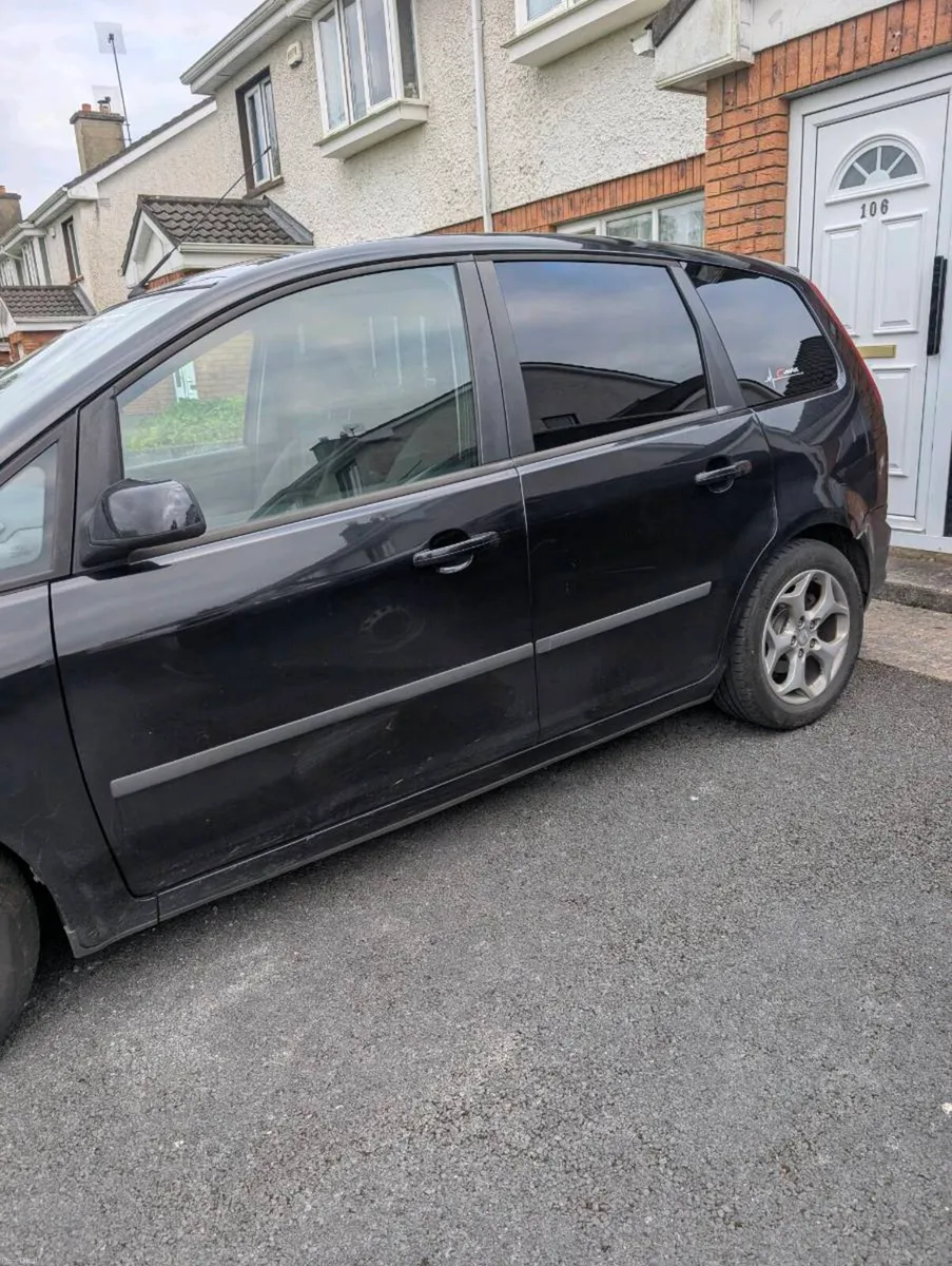 Ford Cmax with Towbar - Image 4