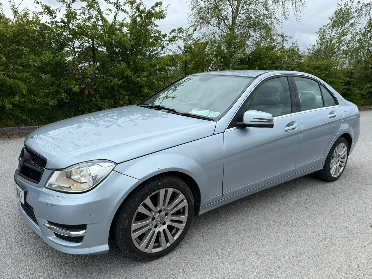 Mercedes - Image 1