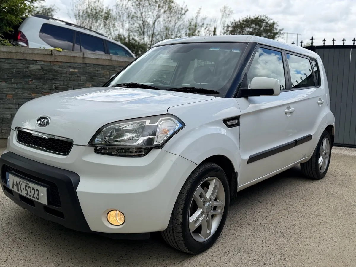2011 Kia soul auto Nct&taxed - Image 2