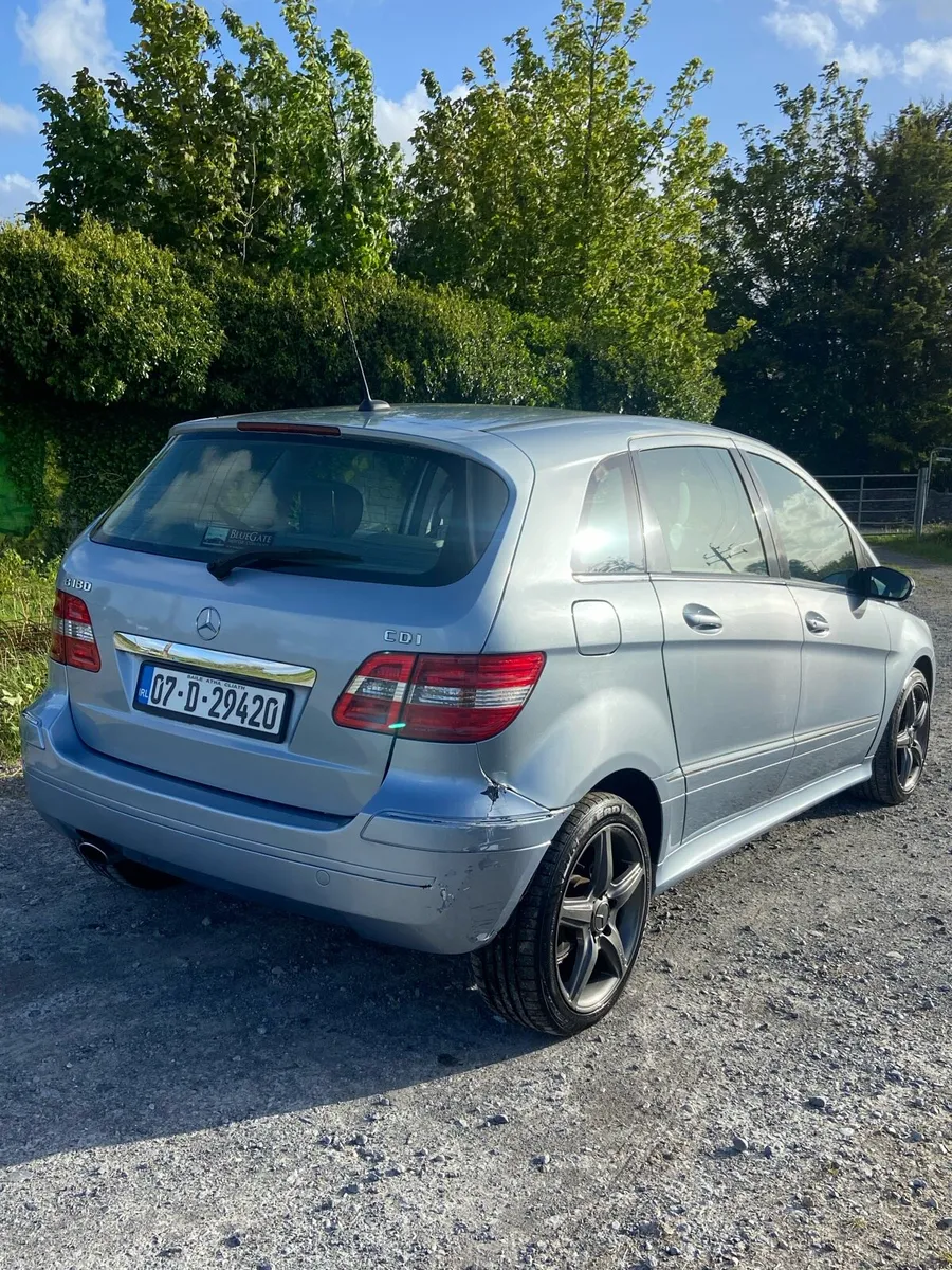 MERCEDES BENZ B180 CDI 5DR – 2007 - Image 4