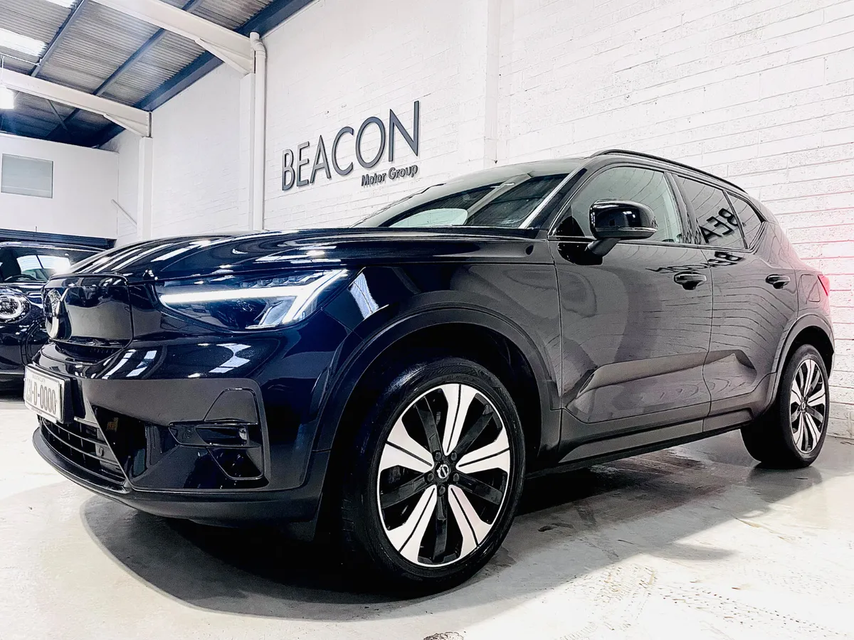 *2023*VOLVO XC40 CORE 69KWH 170KW EV RECHARGE EDIT - Image 4