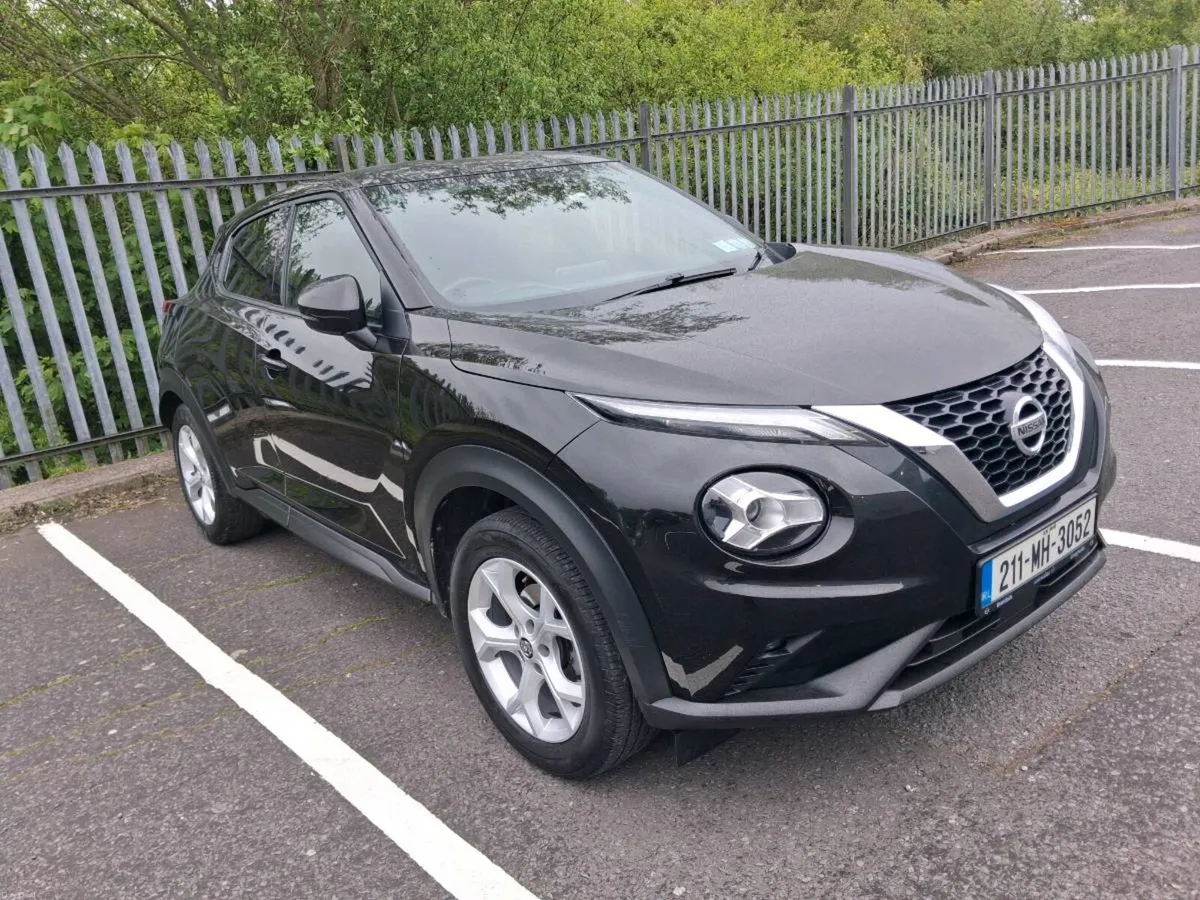 211 NISSAN JUKE - Image 2