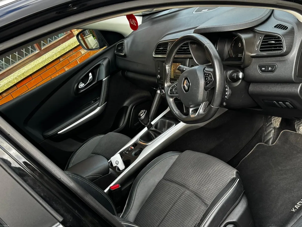 Renault Kadjar 2018 NCT’d 02/27 - Image 4