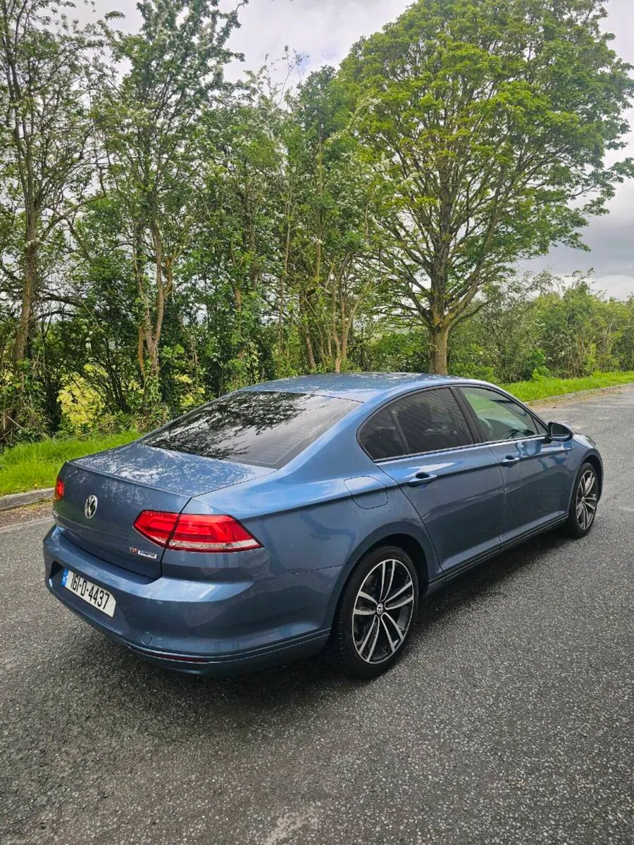 Volkswagen passat 1.6 - Image 4