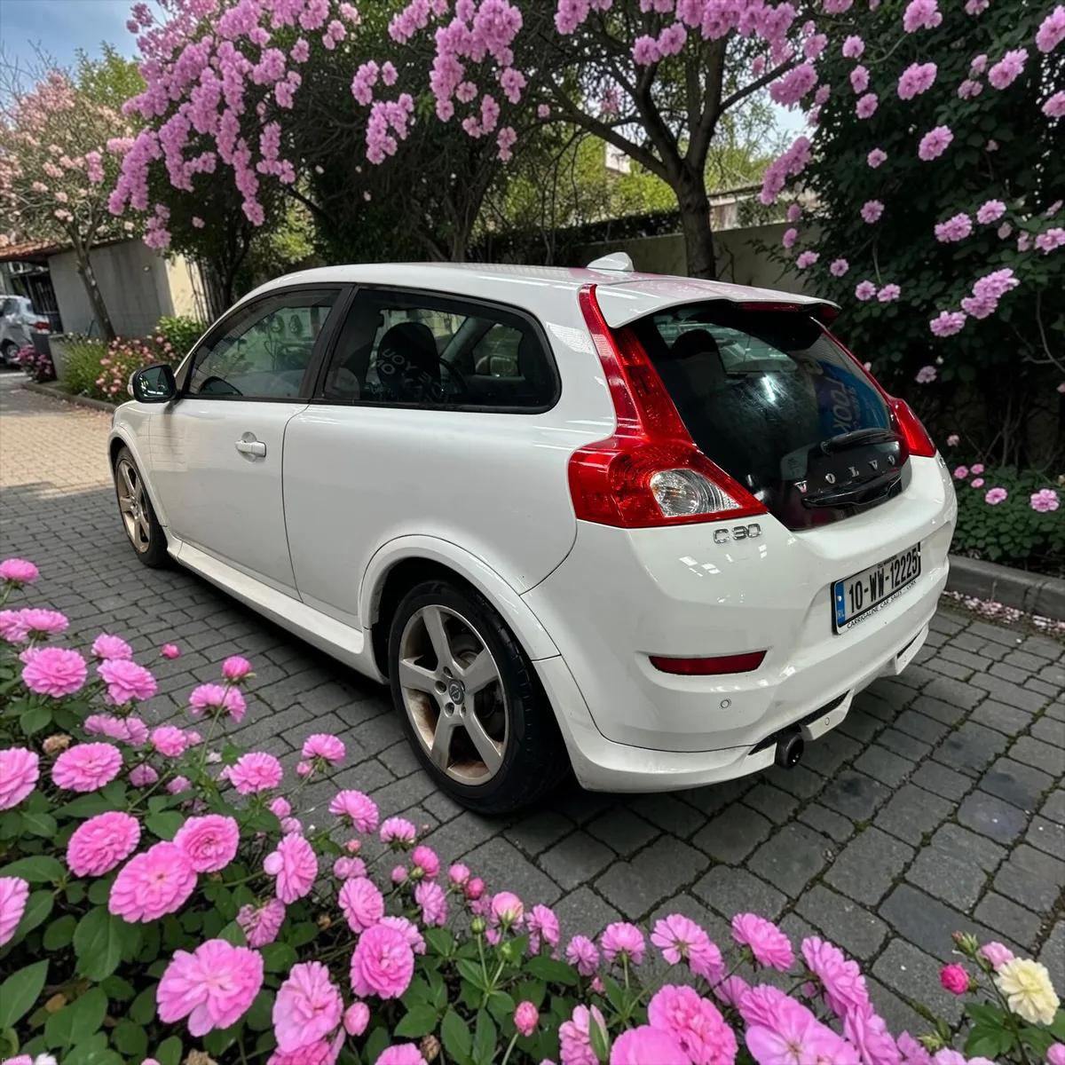 2010 Volvo C30 1.6D D2 R-DESIGN - Image 4