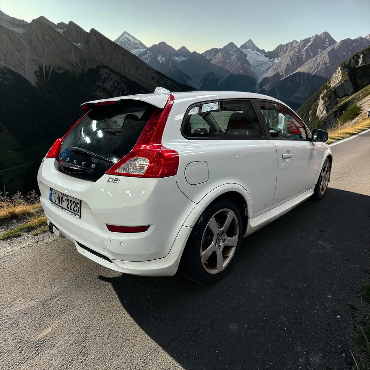 2010 Volvo C30 1.6D D2 R-DESIGN - Image 2