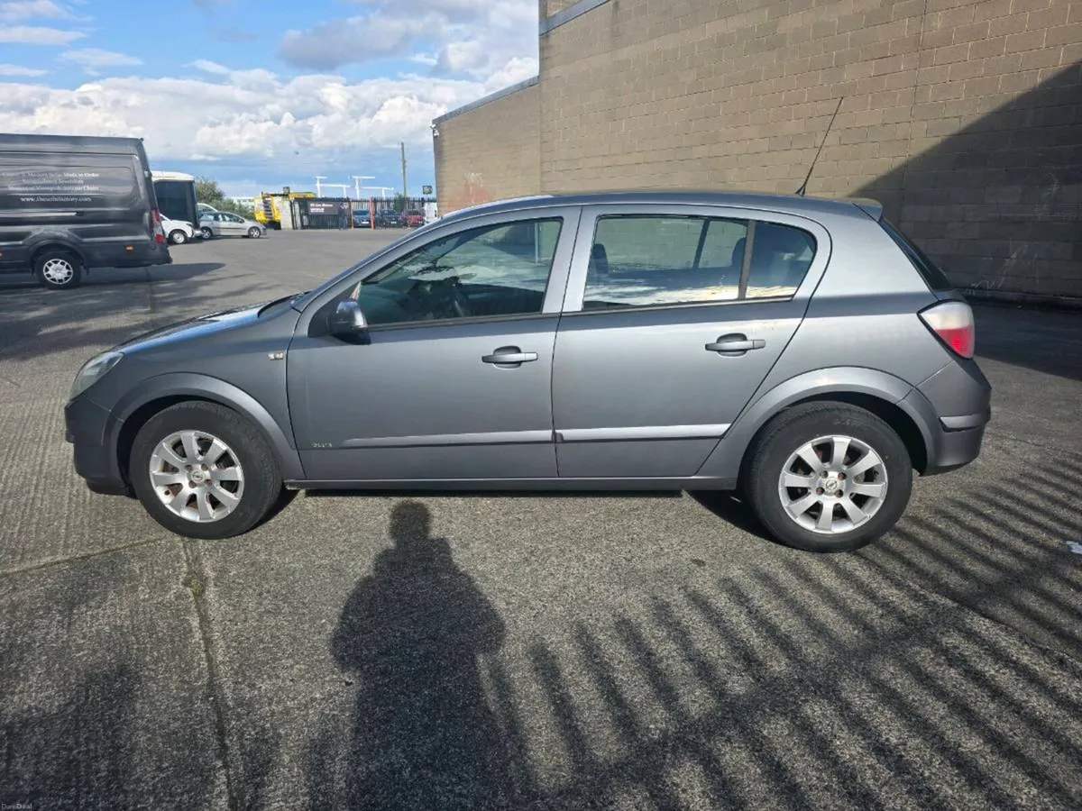 Opel Astra - Image 4