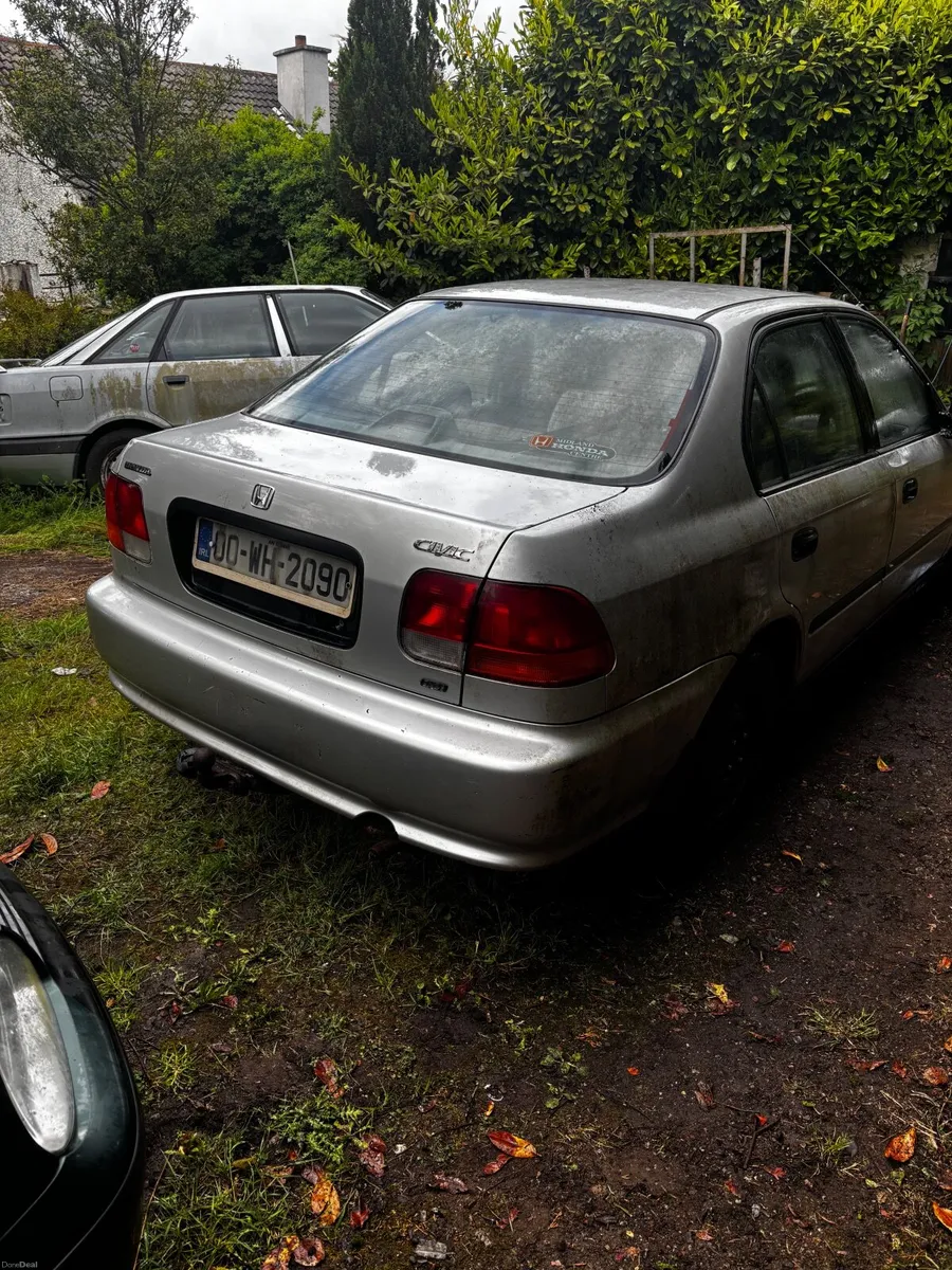 Honda Civic 2000 - Image 4