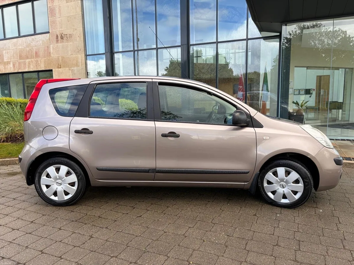 Nissan Note 2007 automatic - Image 2