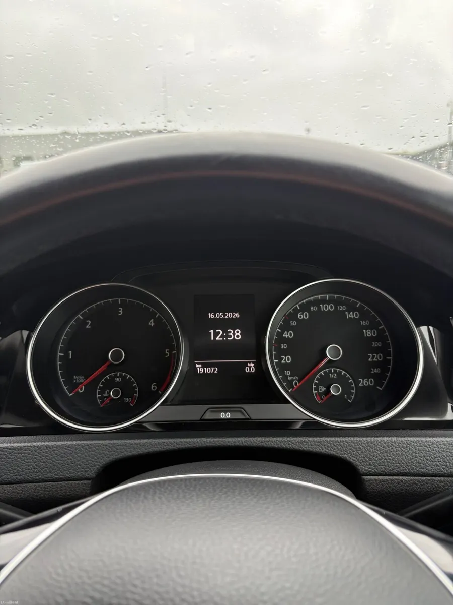 Volkswagen Golf 2014 - Image 3