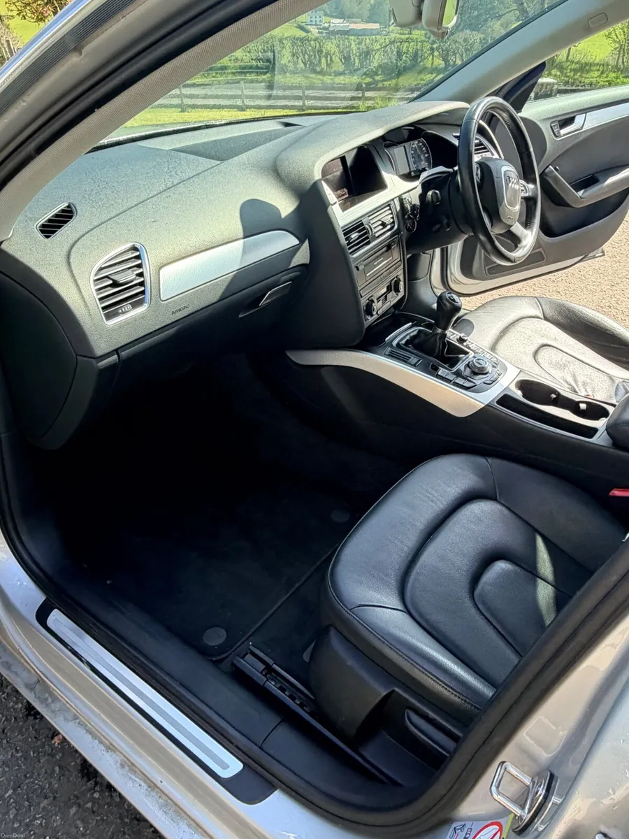 Audi A4 2011 - Image 3