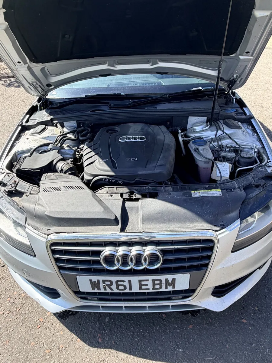 Audi A4 2011 - Image 4
