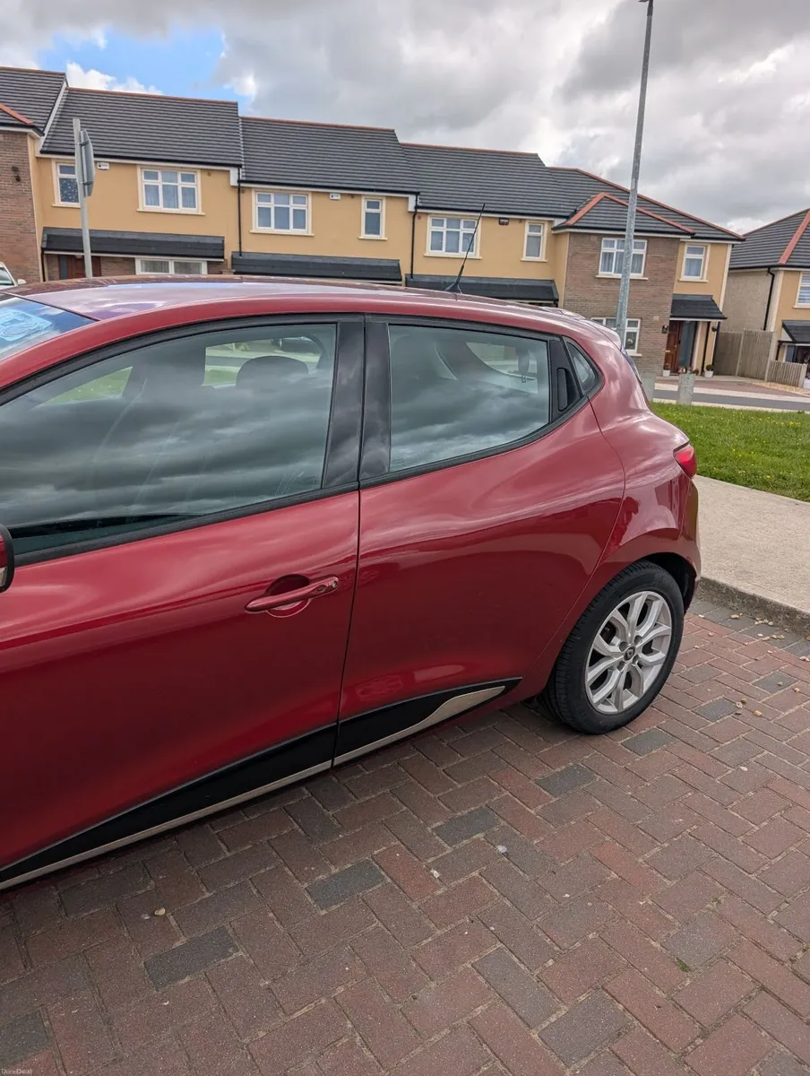 Renault Clio 2017 - Image 3