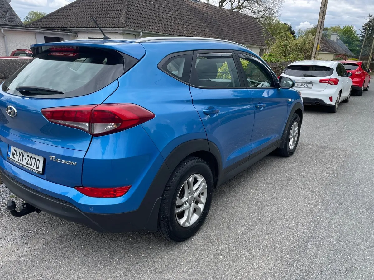 Hyundai Tucson Comfort 1.7D 2016 - Image 4