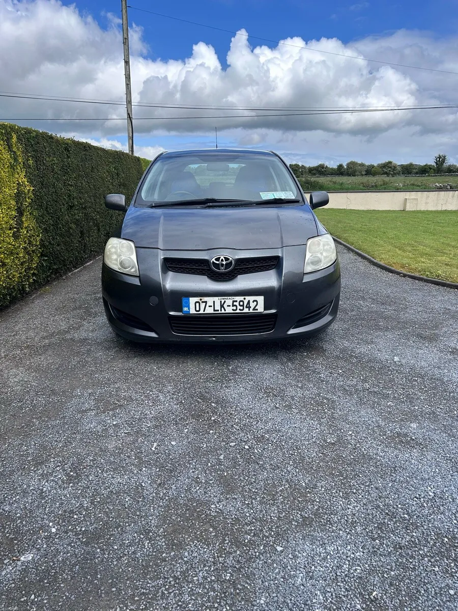 Toyota auris 1.4 petrol tax and nct - Image 2