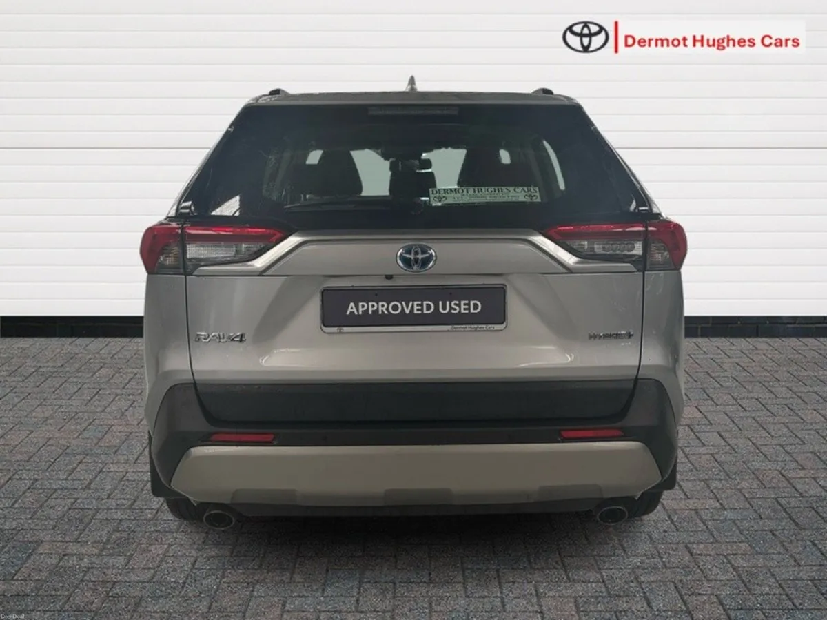 Toyota RAV4 HYBRID LUNA 4DR AUTO - Image 4