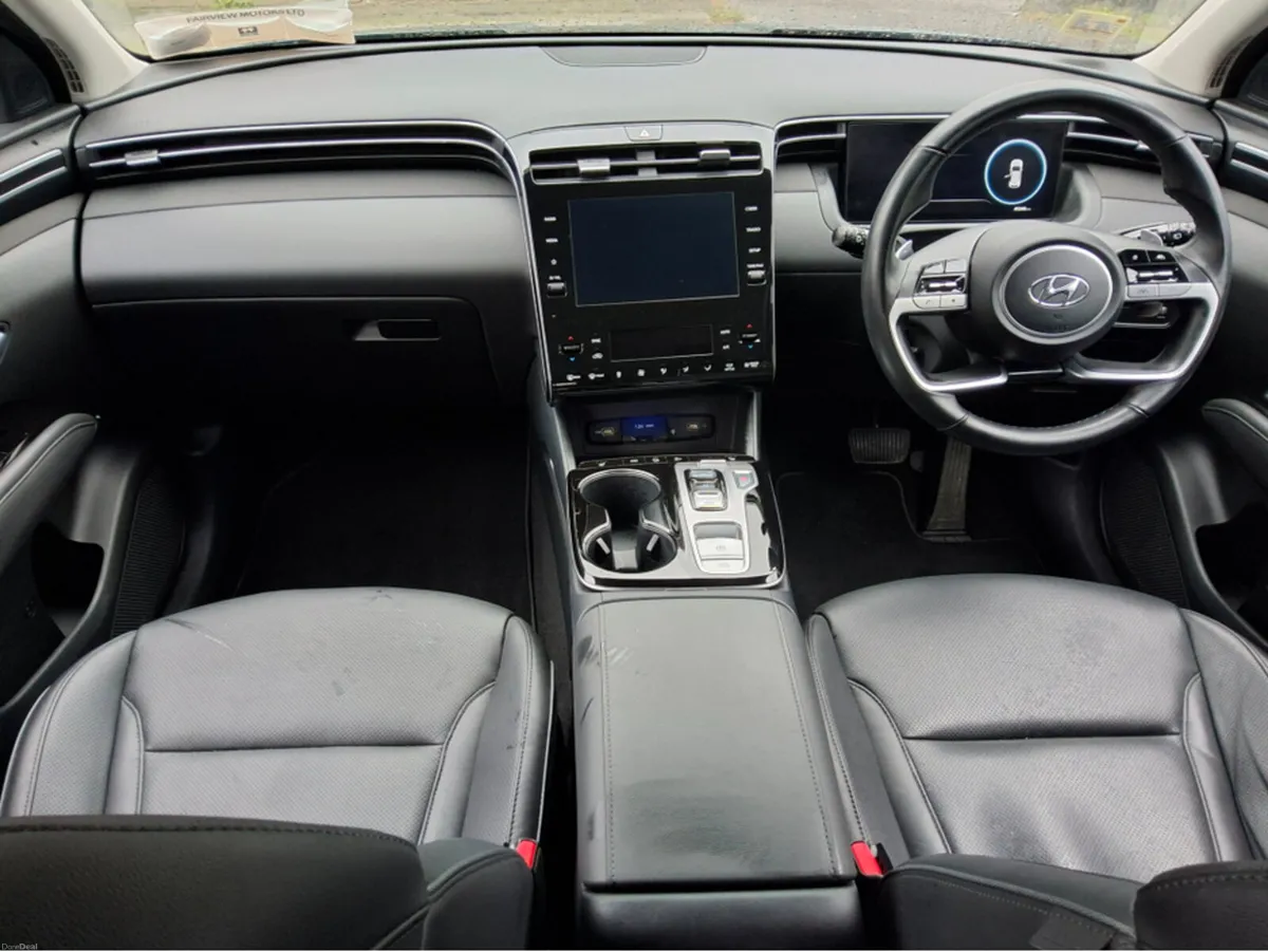 Hyundai Tucson 4WD EXECUTIVE ** PLUG IN HYBRID ** - Image 4