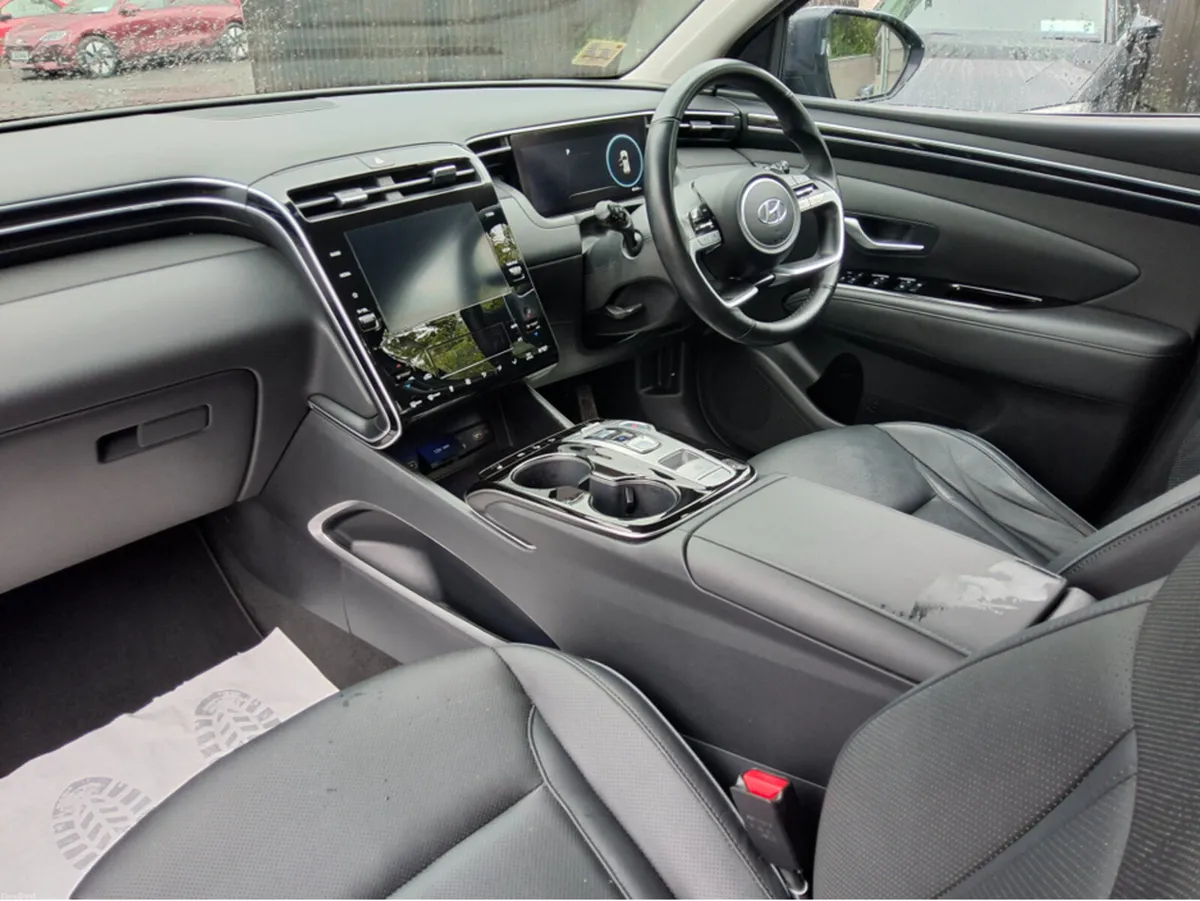 Hyundai Tucson 4WD EXECUTIVE ** PLUG IN HYBRID ** - Image 5