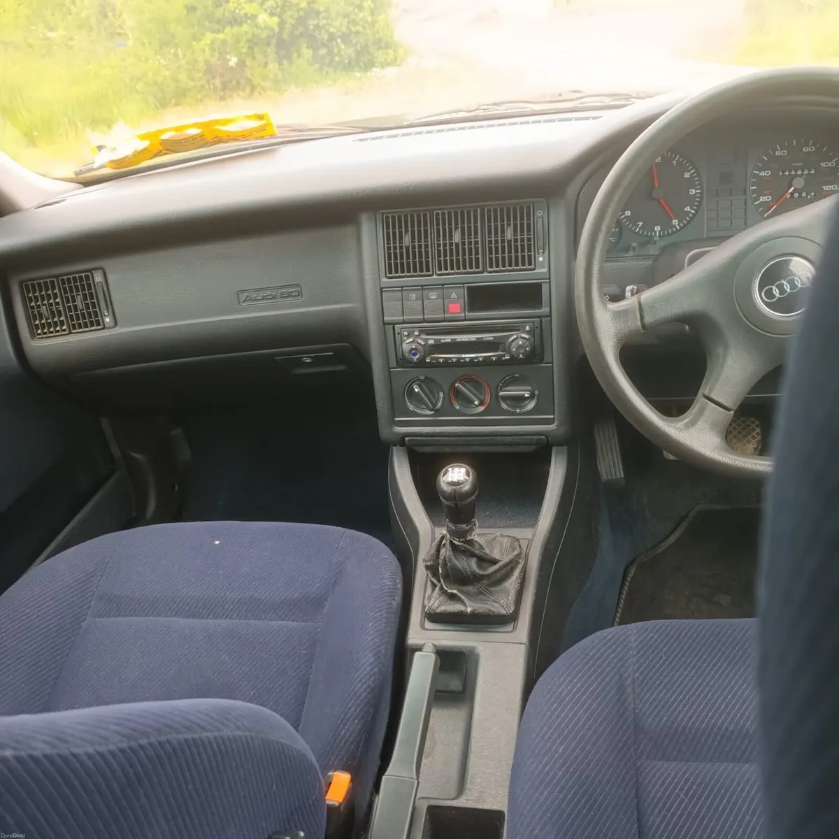 1993 Audi 80 - Image 2