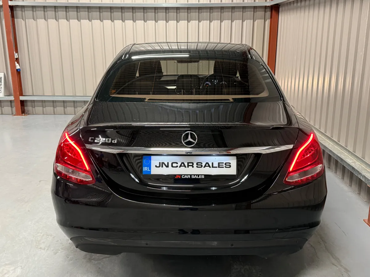 2017 Mercedes-Benz C220D - Image 5