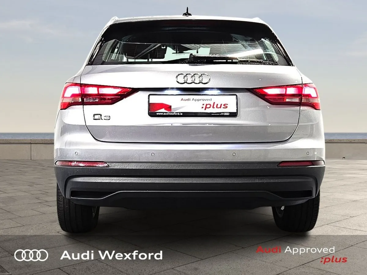 Audi Q3 45 TFSI E S Tronic SE  245HP AUTO €74p/w - Image 6
