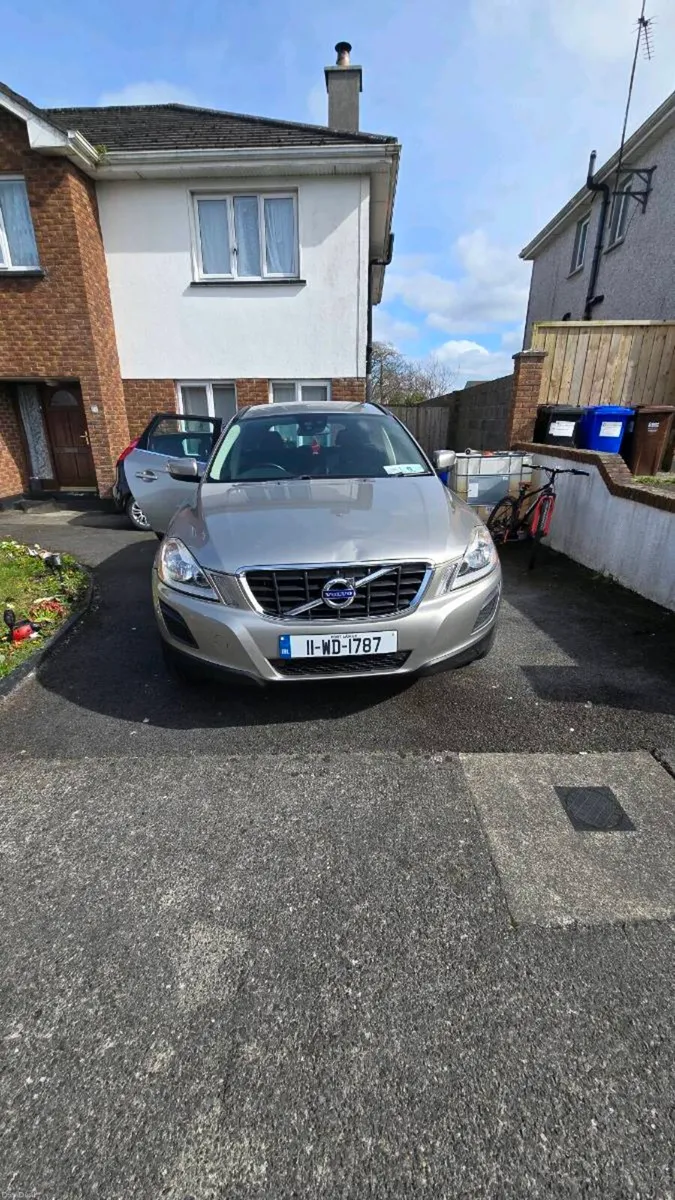 Volvo xc60 - Image 1