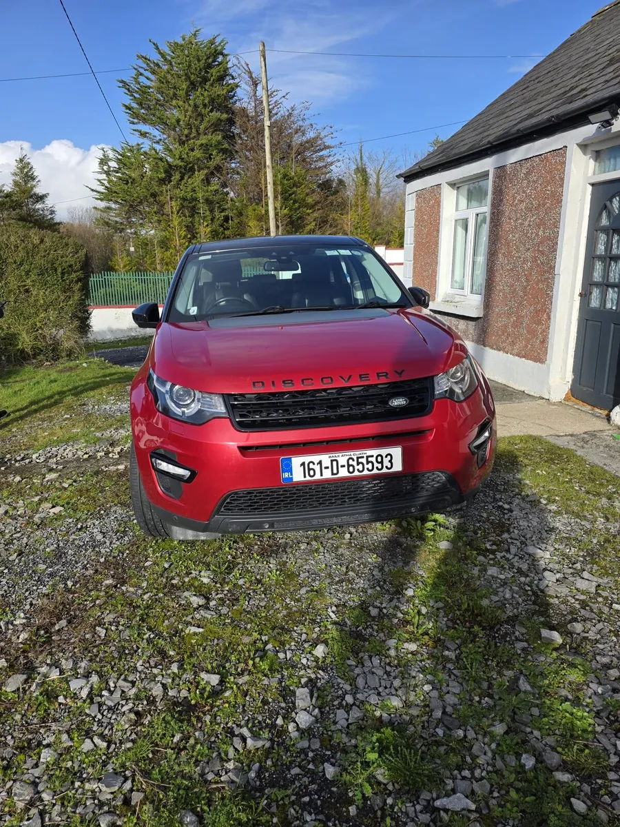 2016 Land Rover Discovery - Image 1
