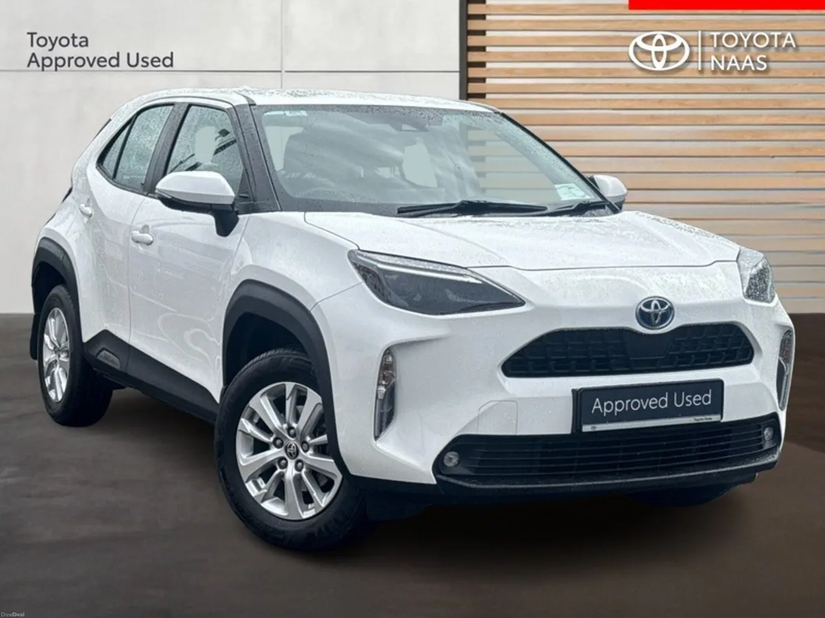 Toyota Yaris Cross CR LUNA 4DR AUTO - Image 1