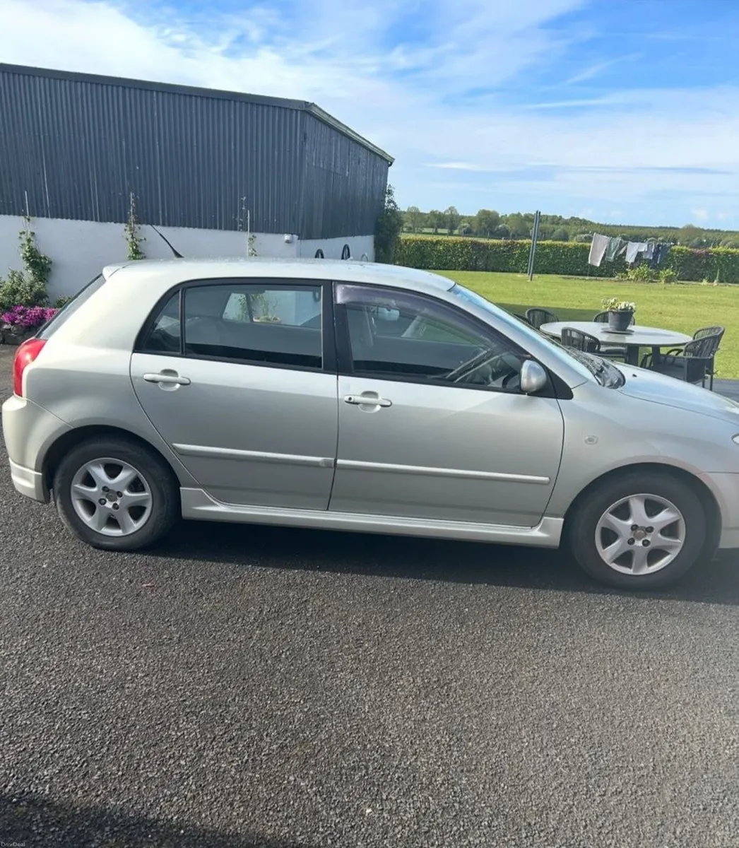 Toyota Corolla 2006 - Image 1