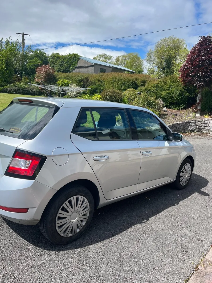 Skoda Fabia 2021 - Image 4