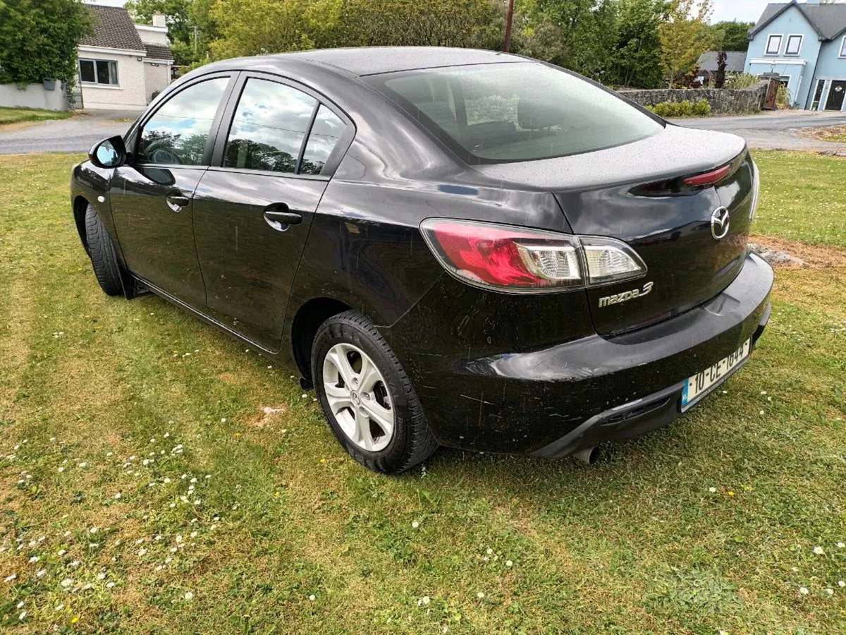 Mazda 3 diesel  tax and tested - Image 2