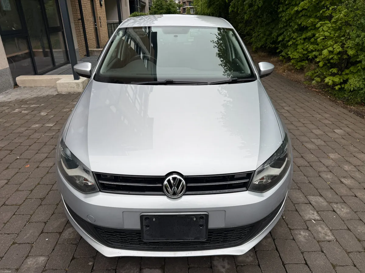 Volkswagen Polo 2013 - Image 2