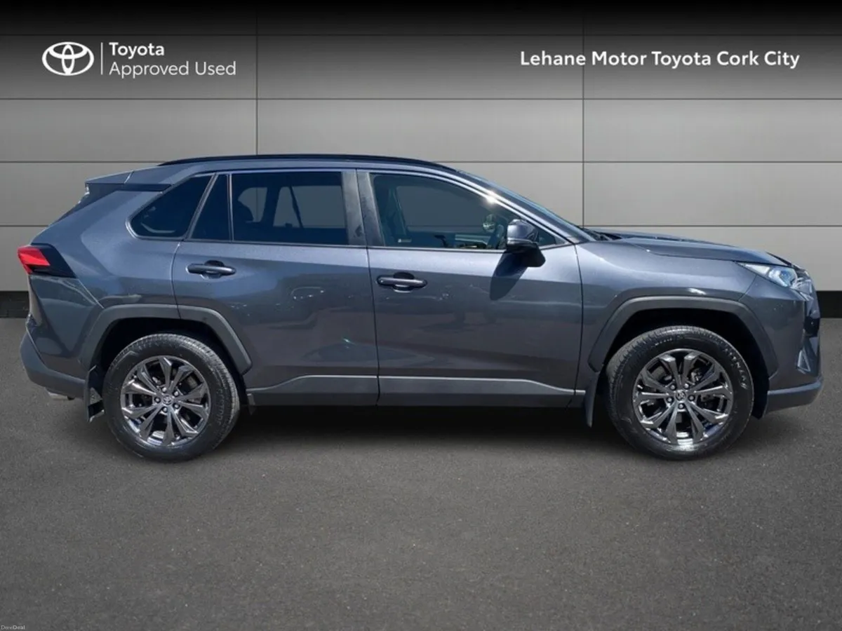 Toyota RAV4 RAV4 HYBRID SOL 4DR AUTO - Image 3