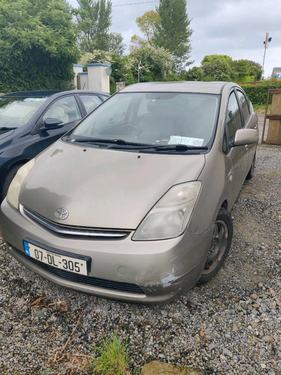 Toyota Prius - Image 1