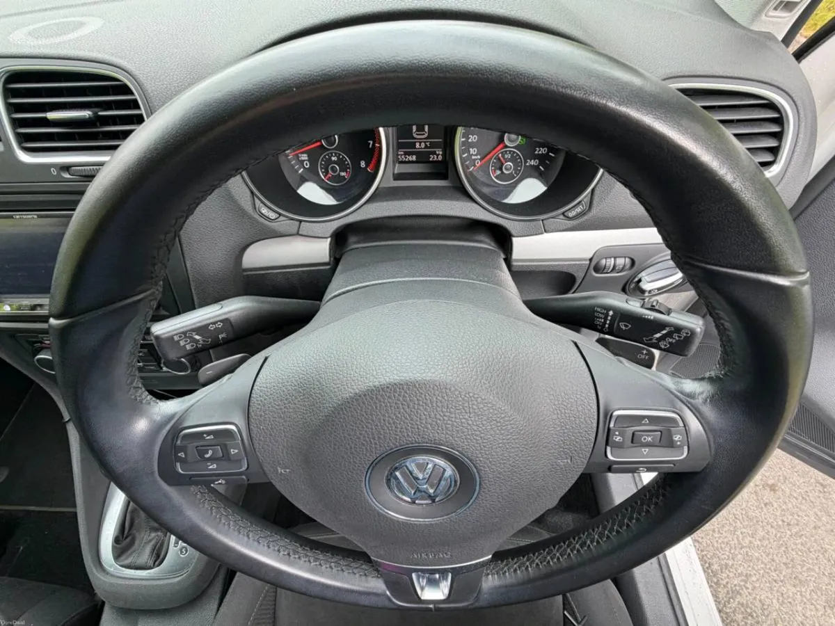 Volkswagen golf, automatic gearbox - Image 3