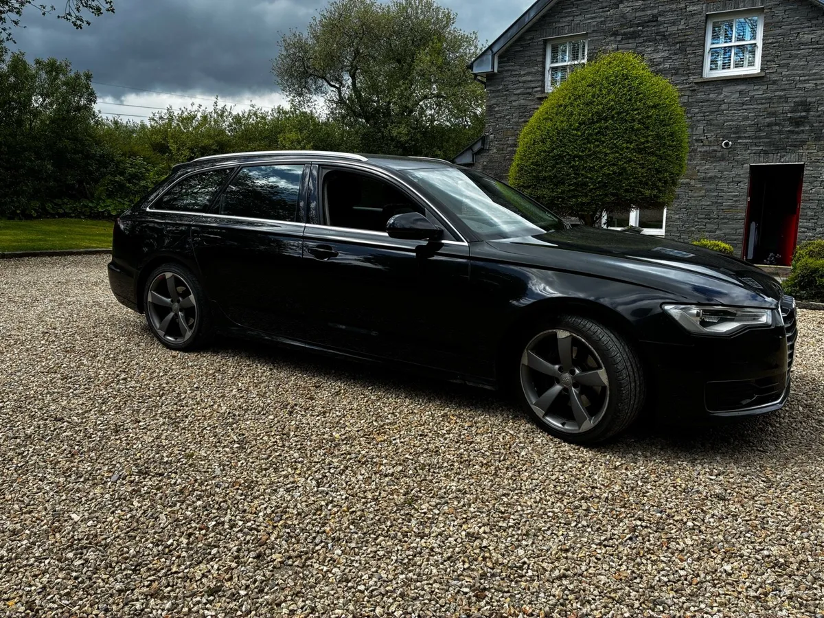 Audi A6 Ultra Black edition - Image 3