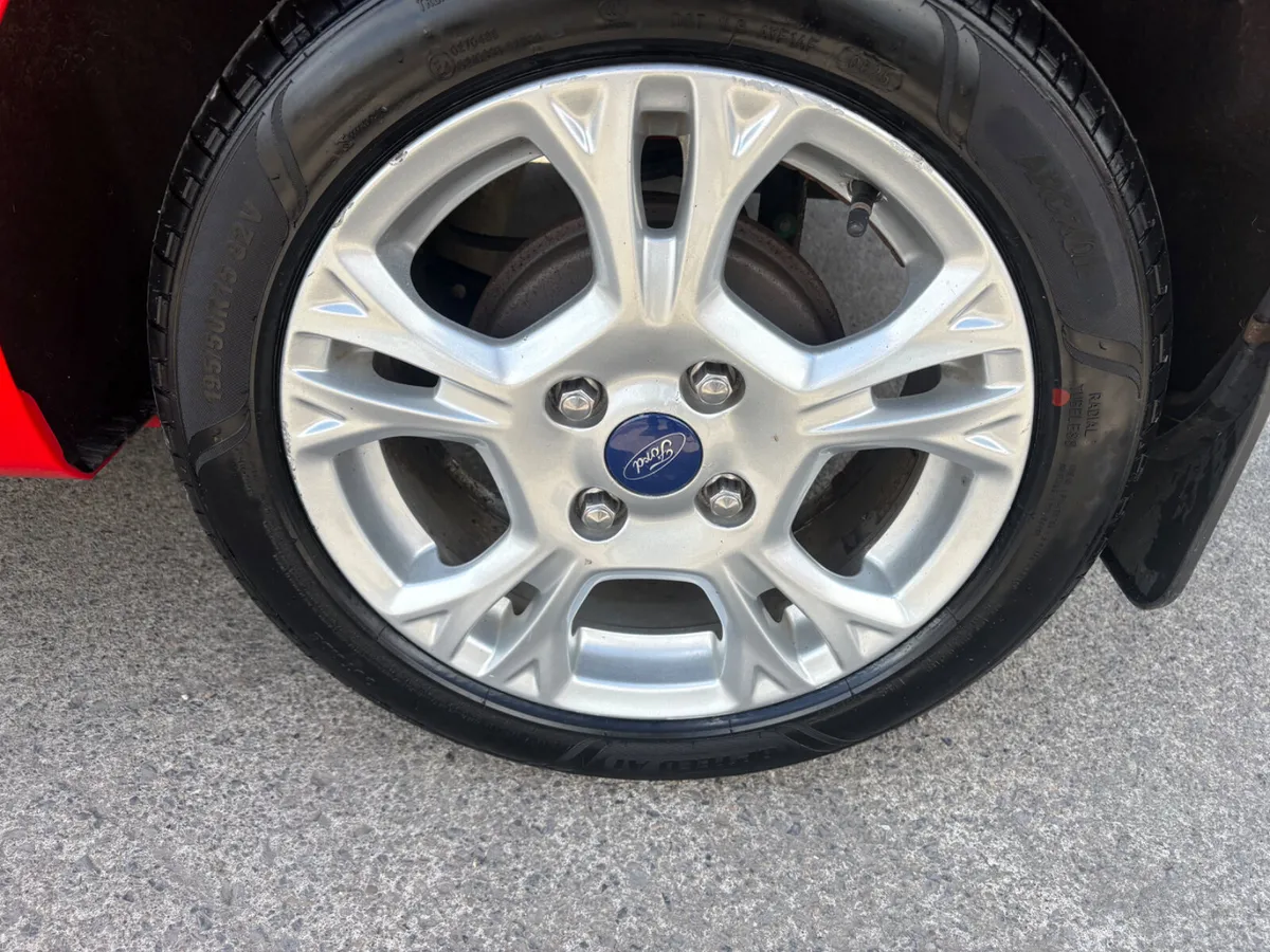 Ford Fiesta 2015 - Image 3