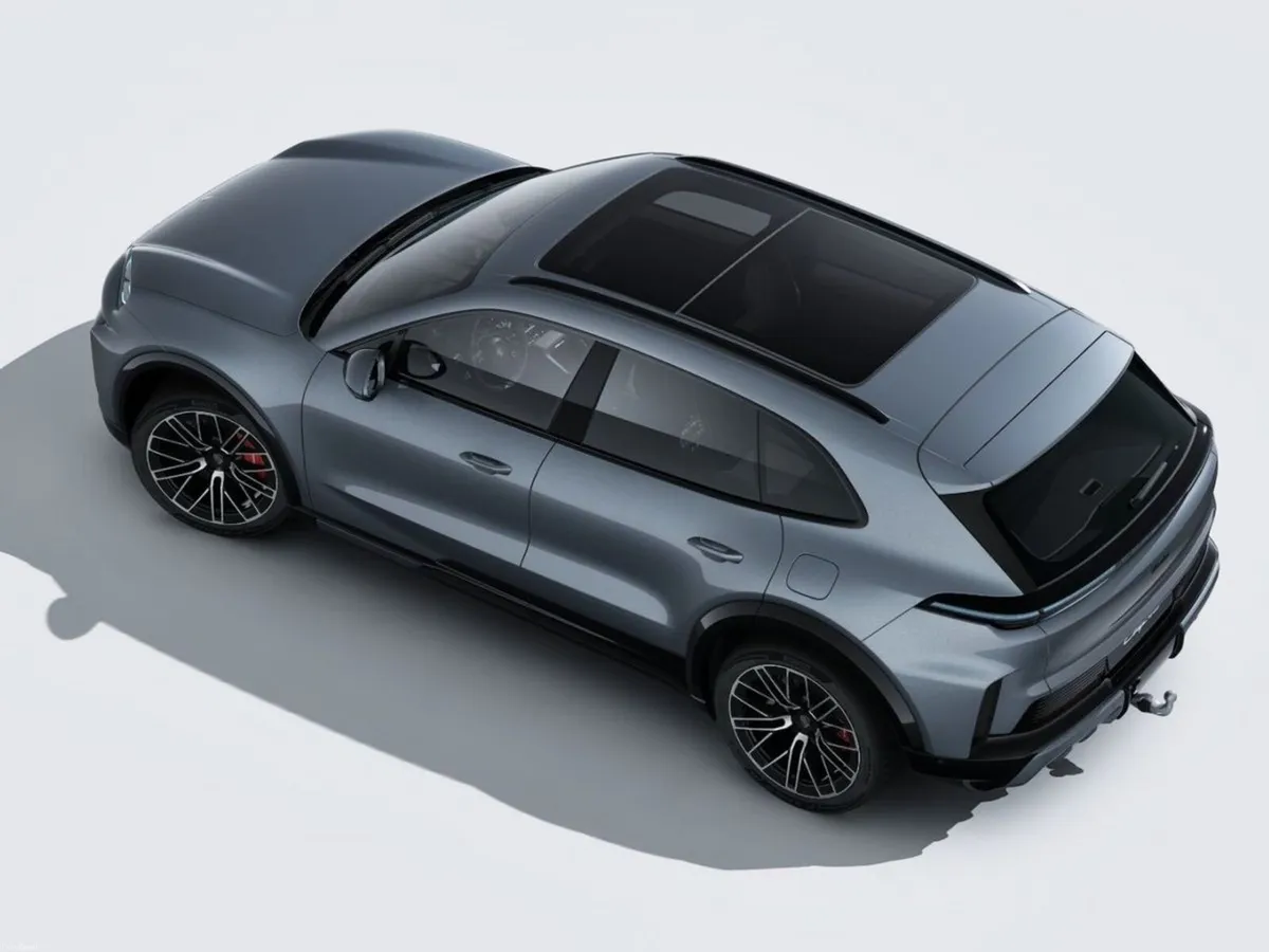 Porsche Cayenne Turbo Electric (New Model) - Image 4