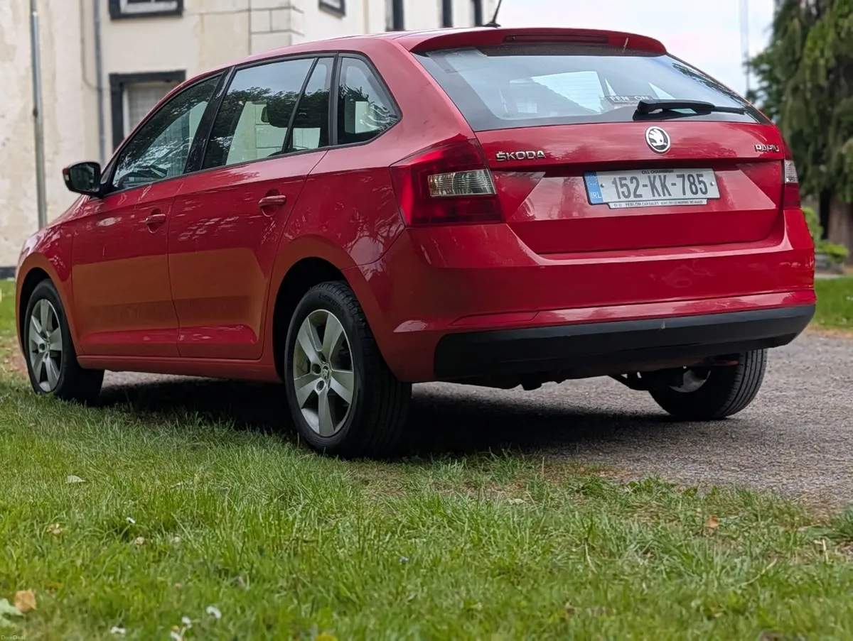 2015 Skoda Rapid 1.4 Diesel warranty available - Image 4