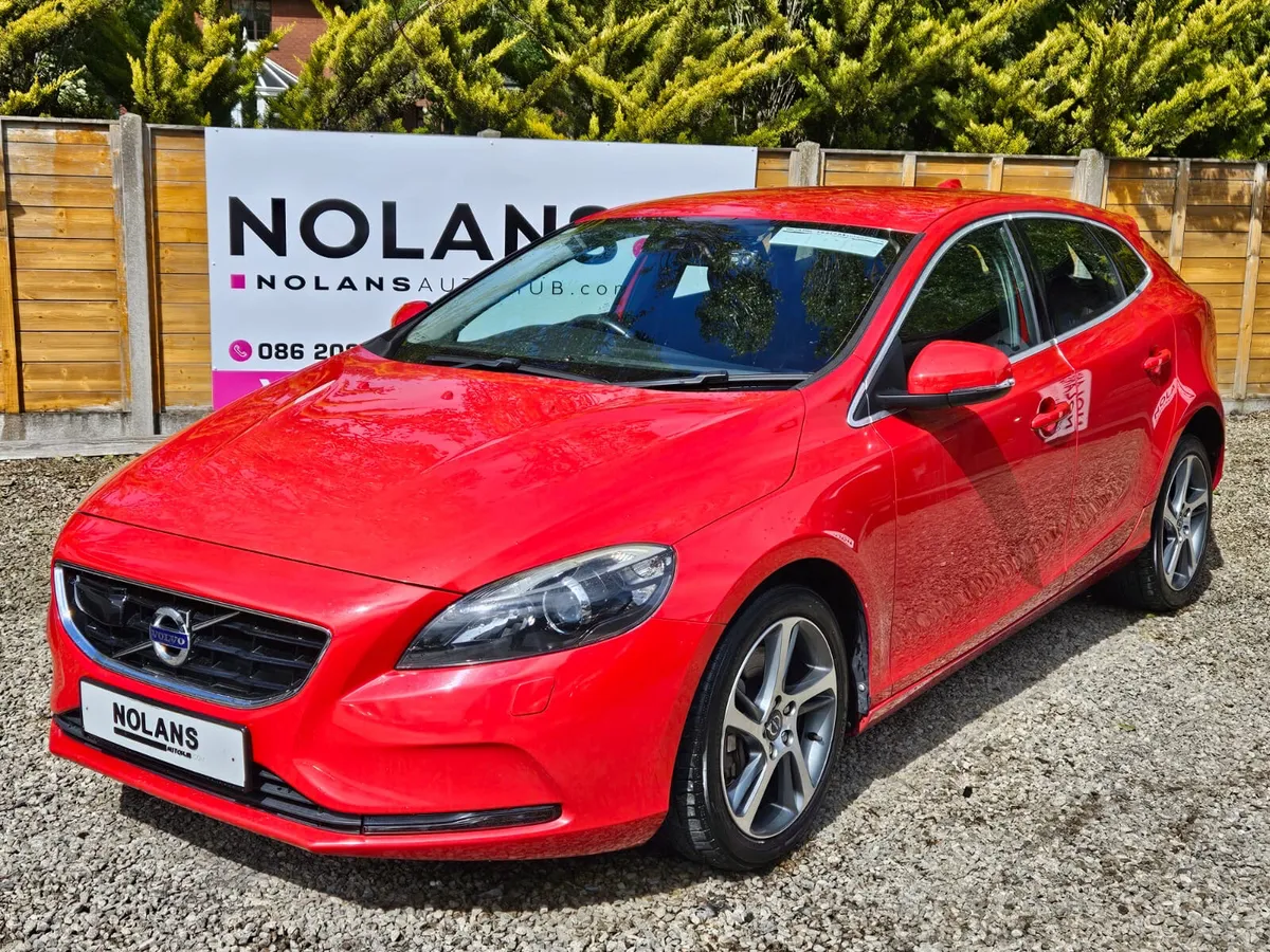 Volvo V40 2016 2.0 Diesel Auto D4 Model New Nct - Image 3